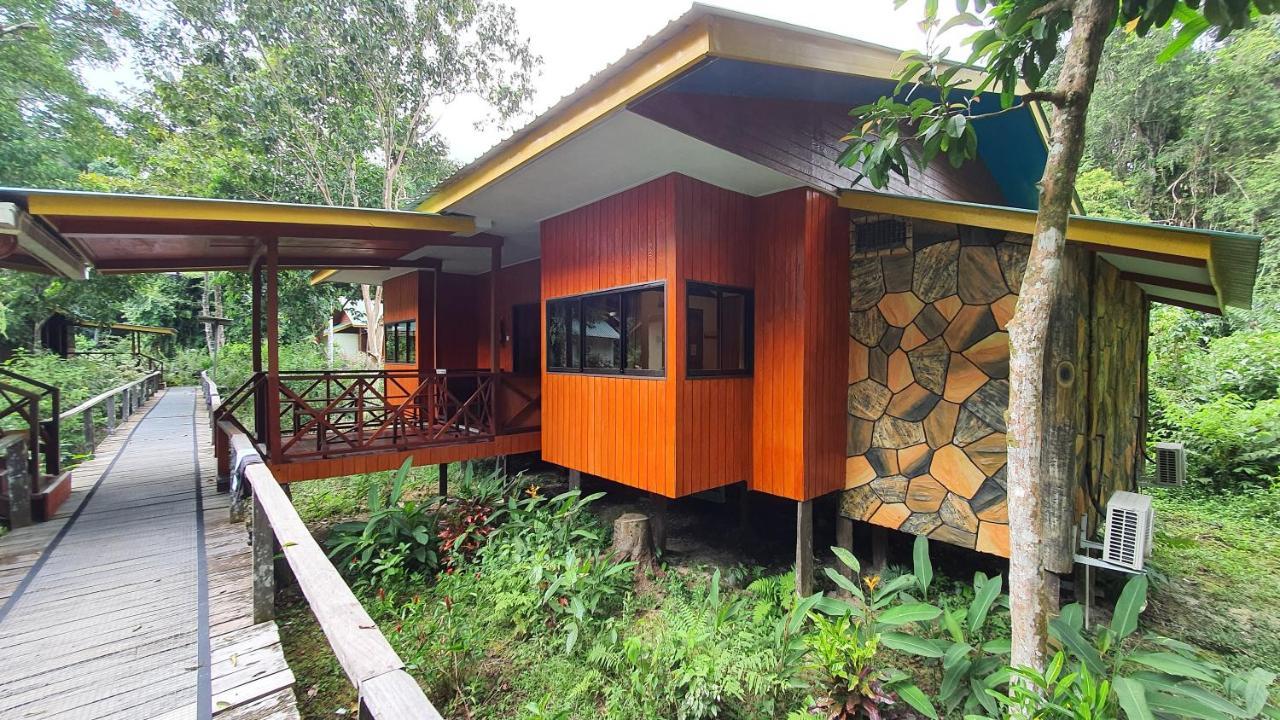 Bilit Adventure Lodge Buitenkant foto