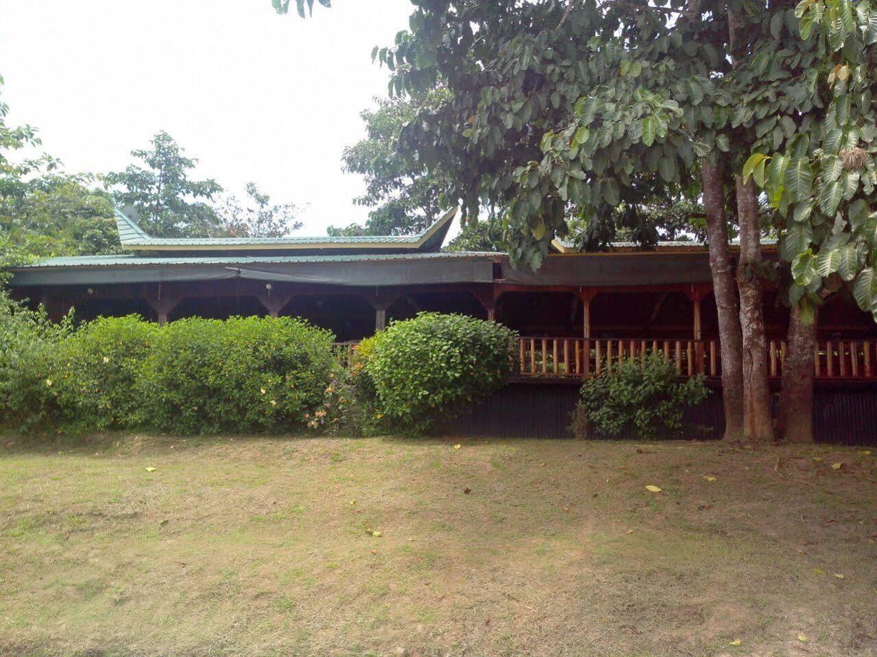 Bilit Adventure Lodge Buitenkant foto